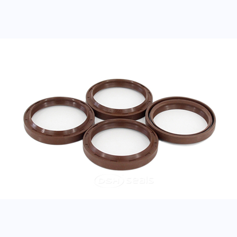 How does rotating mechanical seal replace packing seal?